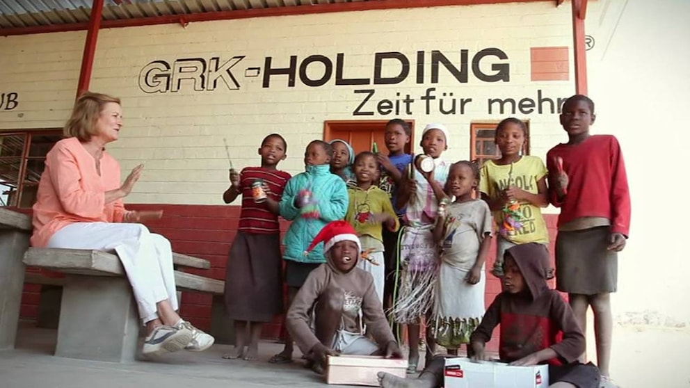 Die Mangetti Dune Primary School konnte mit Hilfe von „Ein Herz für Kinder“ um eine Secondary School erweitert werden