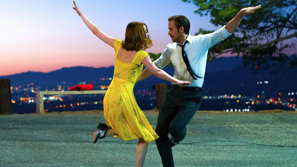 Mia (Emma Stone) und Sebastian (Ryan Gosling) beim romantischen Tanz in LA LA LAND